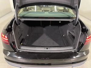 Audi A4 - imagine 13