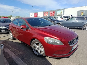 Volvo model V40 D4 - imagine 4