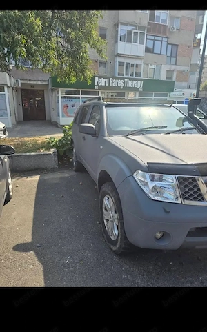 Nissan Pathfinder  - imagine 4