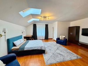 Casa de inchiriat, 5 dormitoare, 4 bai, birou, gradina si garaj dublu. - imagine 2