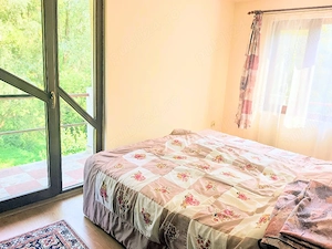 Vând Vila cu 5 camere în Toplița, lângă râul Cerna, în mijlocul naturii. Preț 65000 EUR   - imagine 5