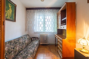 Apartament 3 camere - etaj 3 - bvd. Revolutiei - COMISION 0 - imagine 3