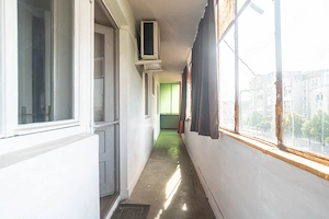 Apartament 3 camere - etaj 3 - bvd. Revolutiei - COMISION 0 - imagine 5