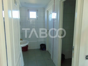 Spatiu comercial 60 mp si vitrina de inchiriat Calea Surii Mari Sibiu - imagine 3