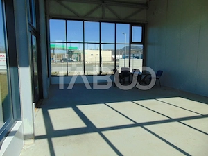 Spatiu comercial 60 mp si vitrina de inchiriat Calea Surii Mari Sibiu - imagine 2