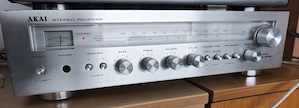 Amplituner AKAI AA1125 