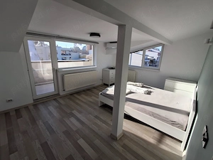 Apartament nou, 3 camere, 90 mp, etaj 4 din 4 fara lift, semimobilat, utilat nou, liniste, superb - imagine 7