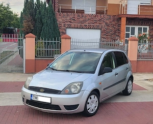 ford fiesta  1.4 TDCi an 2008 euro 4  - imagine 4
