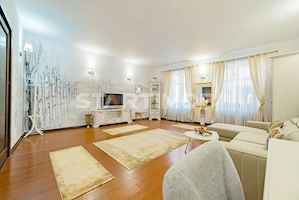 Apartament mobilat Centru Istoric Brasov