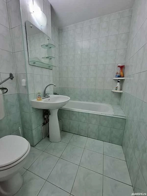 Inchiriez apartament 2 camere, 52 mp, centrala pe gaz, zona Soarelui, parter - imagine 9
