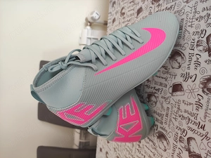 Ghete fotbal Nike cu șosetă Gri   Roz Neon   NOI în cutie (Mărimea 38,5)