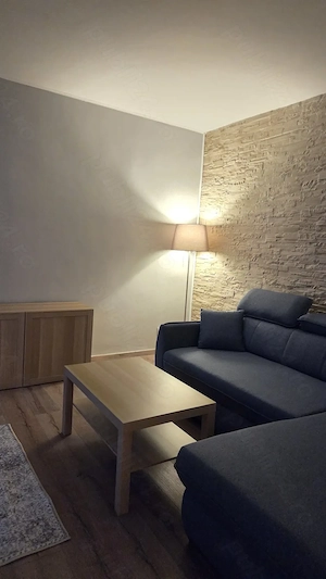 Inchiriez apartament 2 camere + loc de parcare   Tineretului