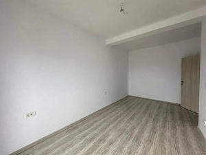 Duplex 5 camere | 116 mp utili | Teren 384 mp | Pozitie centrala - Mosnita Noua - imagine 9
