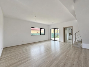 Duplex 5 camere | 116 mp utili | Teren 384 mp | Pozitie centrala - Mosnita Noua - imagine 5