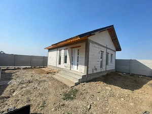 Casa parter, 3 camere, 70 mp utili, teren 200 mp, Brestei, Craiova