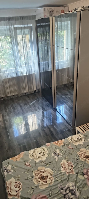 Proprietar vând apartament la parter 2 camere și cu centrala - imagine 6