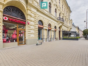 Spațiu comercial, Bulevardul Revolutiei.