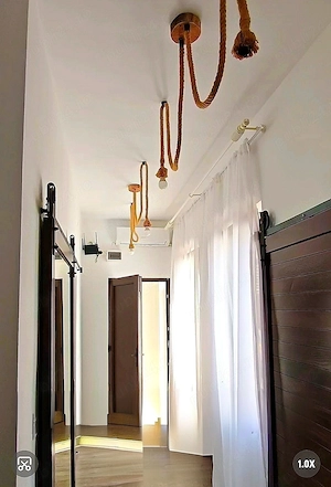 apartament LUX - 2 camere , DECOMANDAT , la o CASA