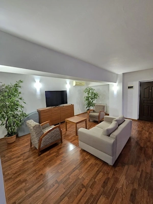 Apartament la inaltime, de inchiriat - imagine 3
