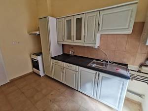 Piata Traian - Casa de 2 camere - Su: 70mp - Centrala Proprie - imagine 2