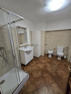 Apartament la inaltime, de inchiriat - imagine 6