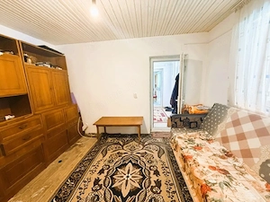 Gospodarie In Teslui | Teren 2700 mp | Casa+anexe - imagine 6