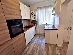 Fabric - Casa de 3 camere - Su: 60mp - Centrala Proprie - imagine 2
