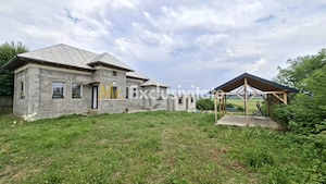 Casă complet renovată RATESTI, Tigveni – Argeș cu teren 1746 mp - imagine 11