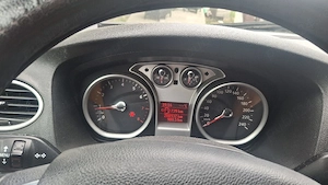 vand ford focus 1.6 benzina si gpl - imagine 2