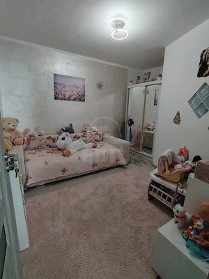 Apartament 3 camere semidecomandat zona Florilor - imagine 8