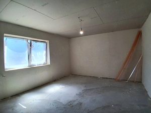 Casă luminoasă, complet renovată la interior, situată la granița cu Oradea - imagine 8