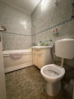 Vanzare apartament 2 camere in Galati, ultracentral, centrala proprie - imagine 9