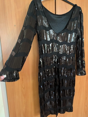 Rochie nouă din paiete, mărimea L