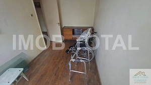 Apartament 3 camere Craiovei etaj 3 4 - imagine 3