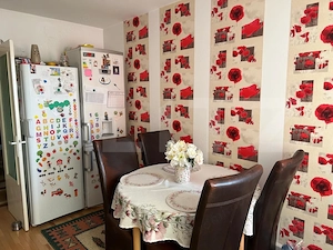 Apartament 3 camere Reghin - imagine 11