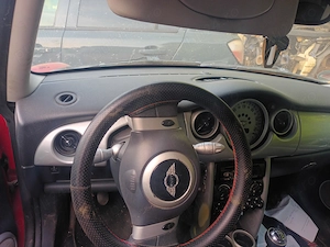 Dezmembrez MiniCooper - imagine 3