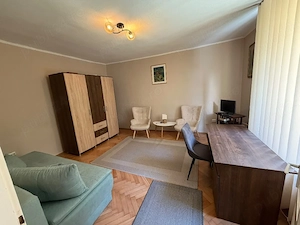 Inchiriez Apartament