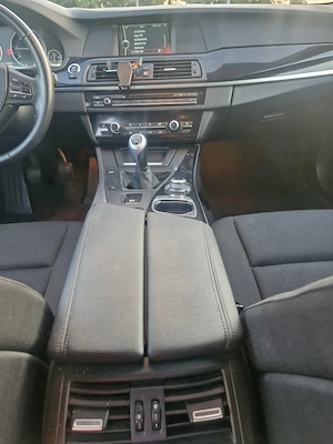 Vănd BMW Seria 5 Touring (F11) 2.0d, 184 CP, - imagine 6