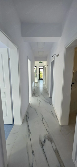 Clădire medicală modernă   cabinete de închiriat   Valea Adâncă, Iași - imagine 5