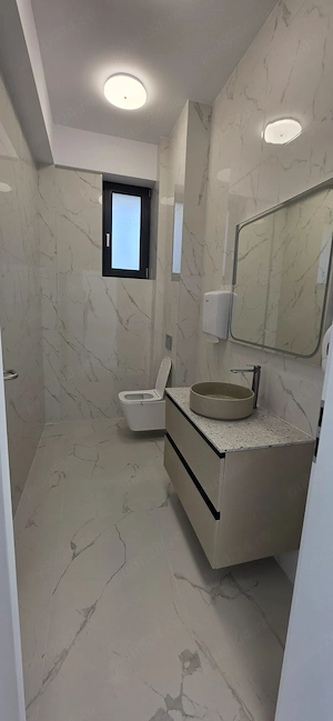 Clădire medicală modernă   cabinete de închiriat   Valea Adâncă, Iași - imagine 9