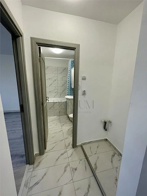 Dambovita, apartament 2 camere, renovat, centrala proprie - imagine 8