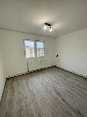 Dambovita, apartament 2 camere, renovat, centrala proprie - imagine 3