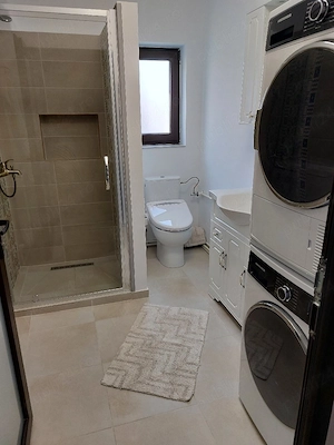 Apartament cu doua camere in clădire tip vilă  - imagine 3