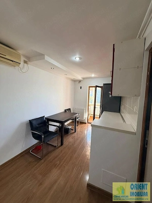 Anda, de vanzare 2 camere, decomandat, mobilat, gaze - imagine 3