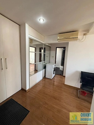 Anda, de vanzare 2 camere, decomandat, mobilat, gaze - imagine 6