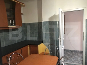 Apartament 3 camere, 77 mp, zona Semicentral - imagine 5