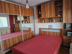 Apartament de 3 camere in zona Astra - imagine 3