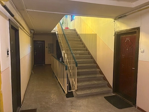 Apartament 3 camere decomandat -10 minute de metrou Aparatorii Patriei - imagine 4