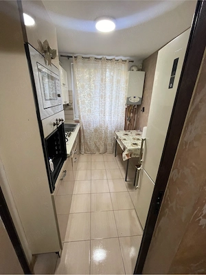 apartament 2 camere  - imagine 3