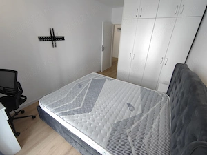 Inchiriez apartament 2 camere complet mobilat si utilat parcare inclusa - imagine 6